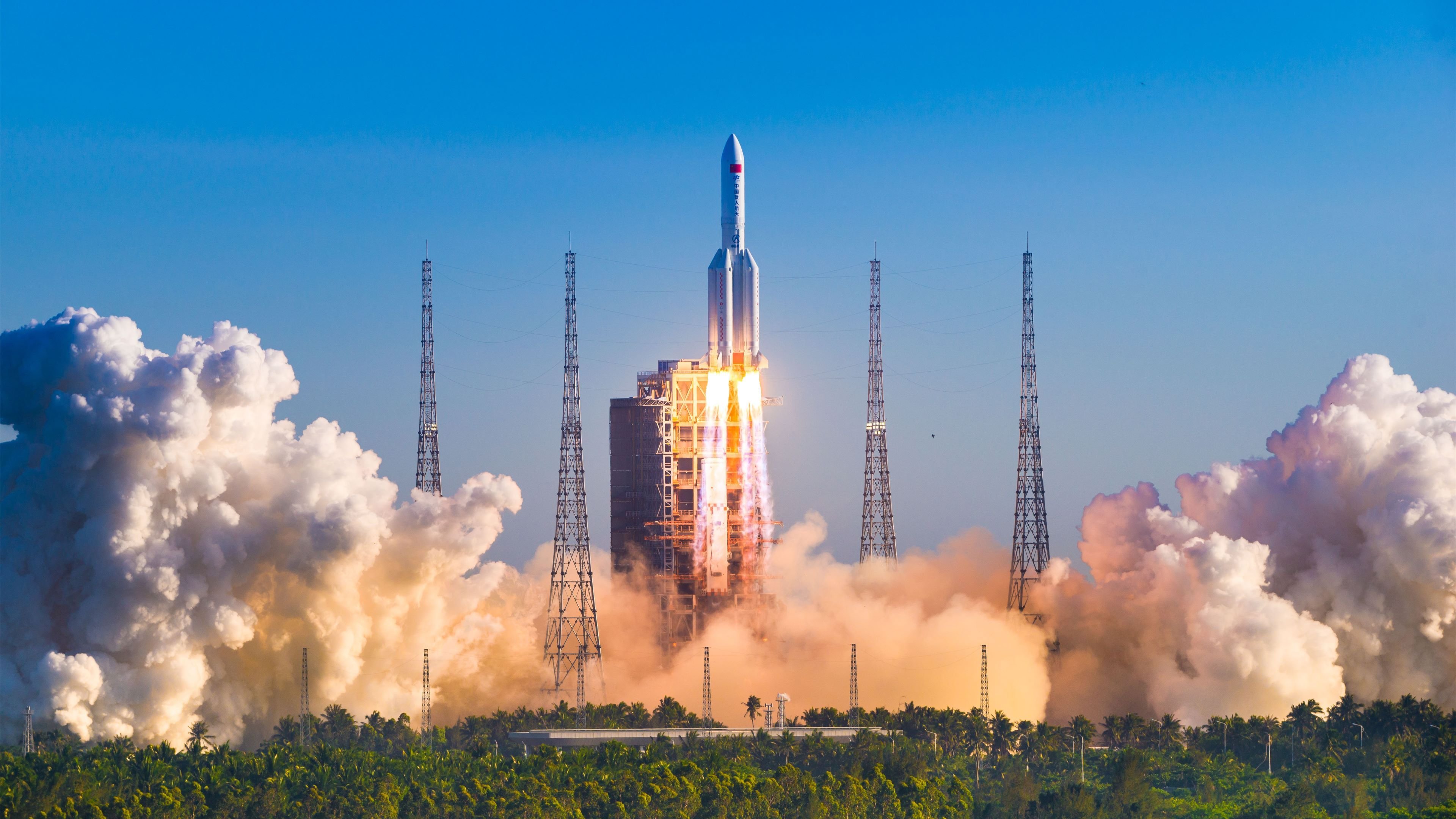 “华金·托比利亚的速度与反应力，为美洲狮队提供强大防守保障”