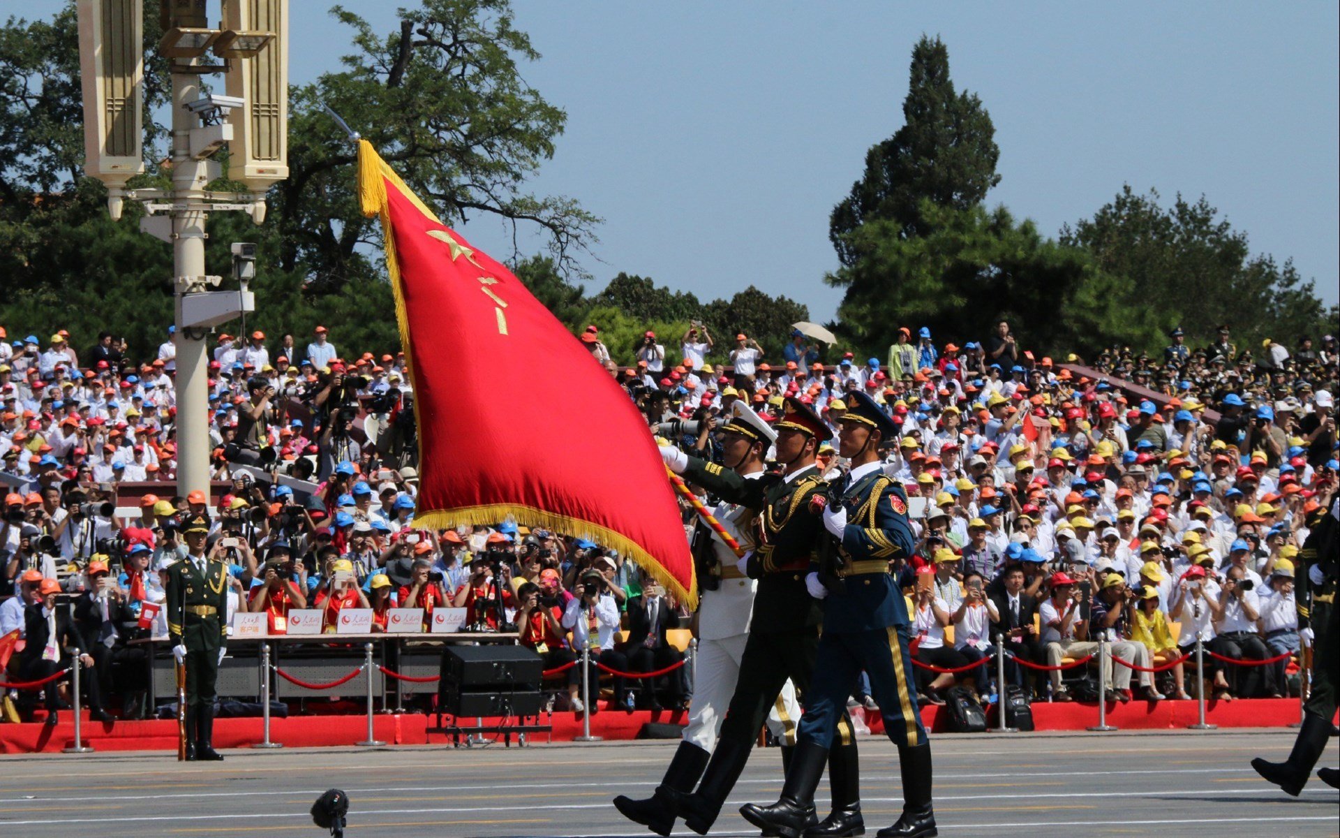 开云在线入口-步行者快攻频繁制造轻松得分机会，步行者优先