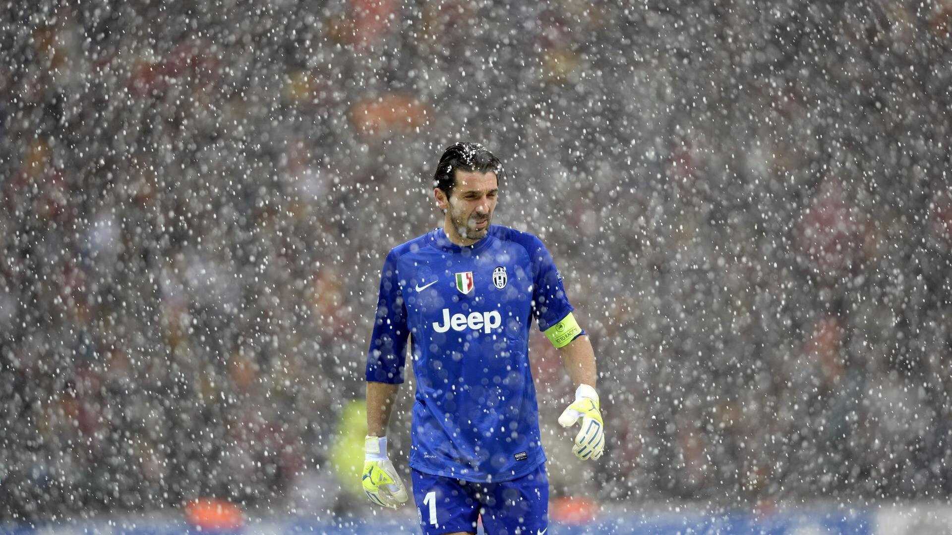 LOL世界赛精彩团战令人震撼,lol最精彩的世界赛